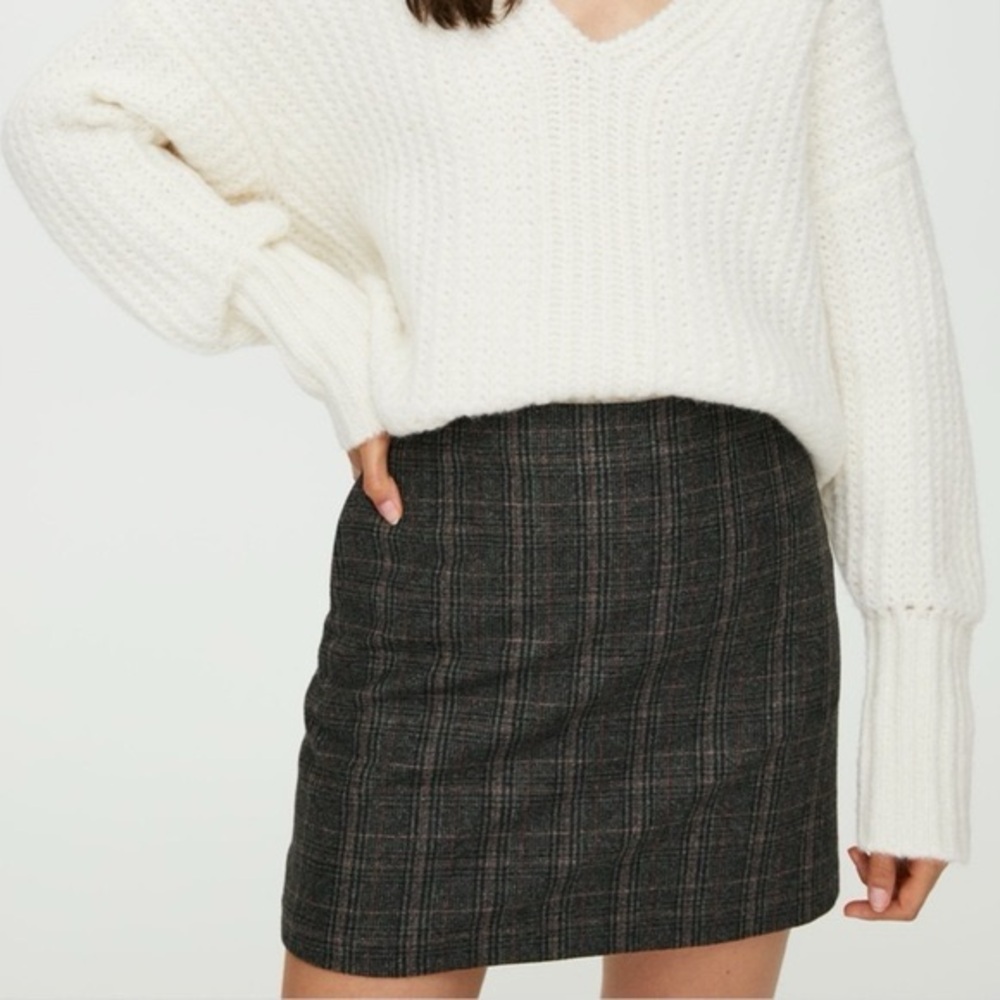 Aritzia Wilfred Plaid Mini Skirt Size 6
